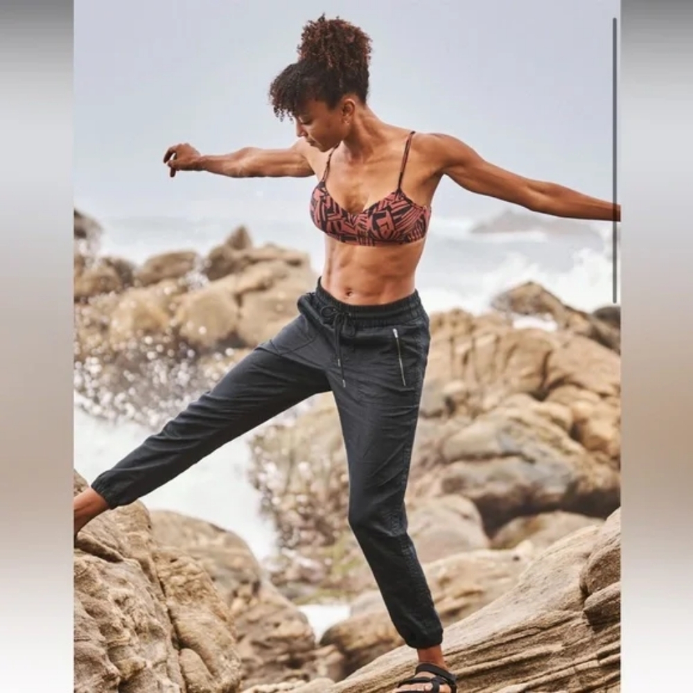 NWT Black Linen Athleta Cabo Joggers 0 petite